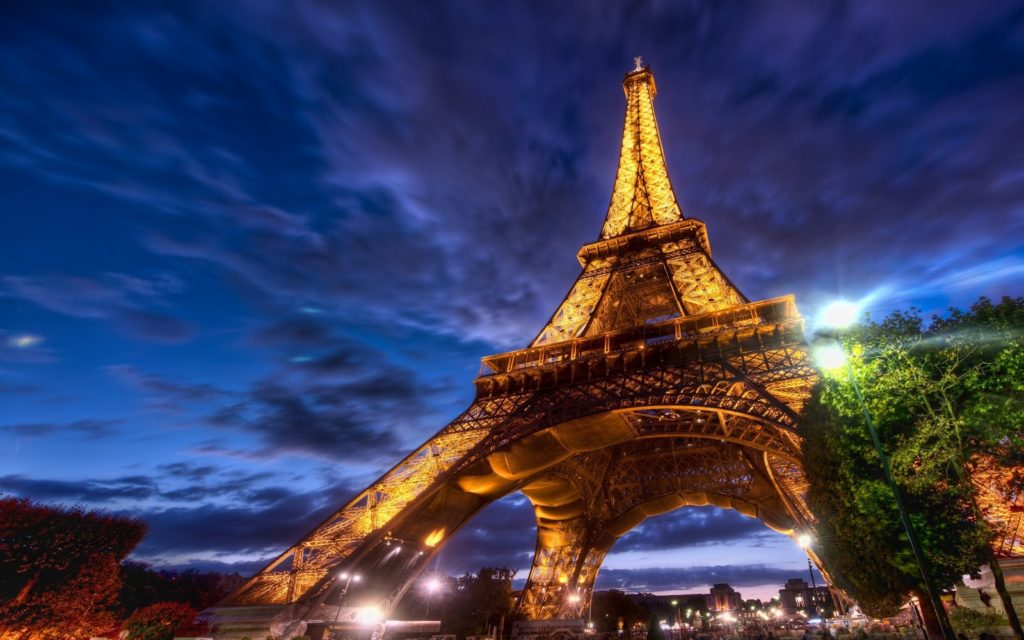 Eiffel Tower Paris HD Wallpaper 1024x640 - 20 Free HD Cities Wallpapers