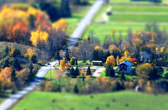 mini village - 30+ Awesome Examples of Tilt-Shift Photography